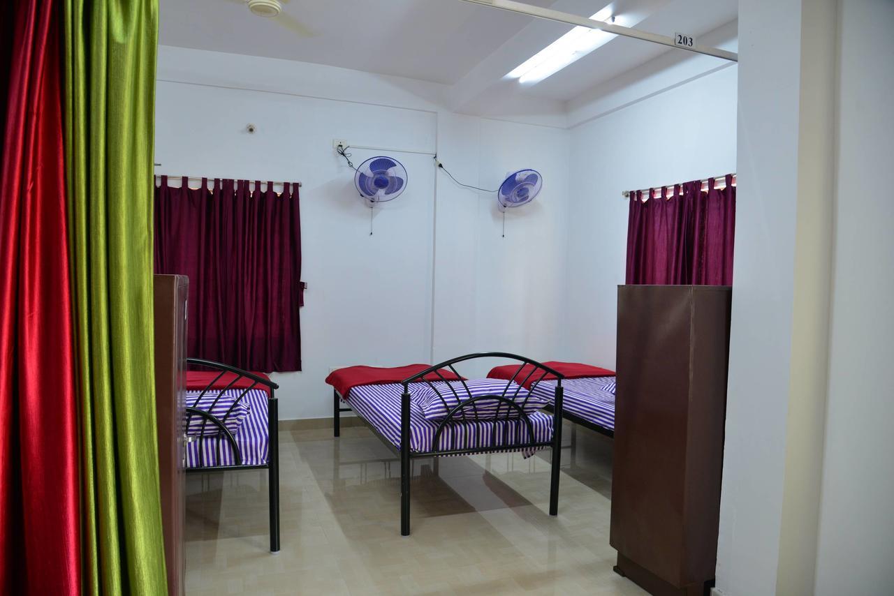 Tranquil Hospitality Otel Bhubaneswar Dış mekan fotoğraf
