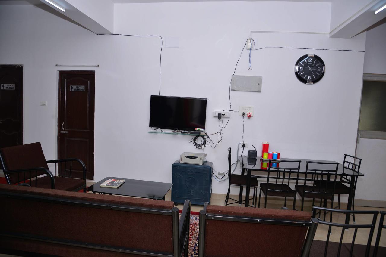 Tranquil Hospitality Otel Bhubaneswar Dış mekan fotoğraf