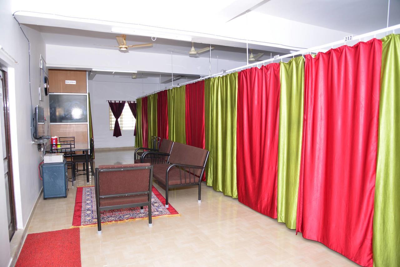 Tranquil Hospitality Otel Bhubaneswar Dış mekan fotoğraf
