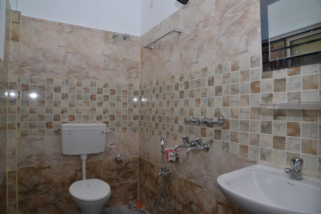 Tranquil Hospitality Otel Bhubaneswar Dış mekan fotoğraf