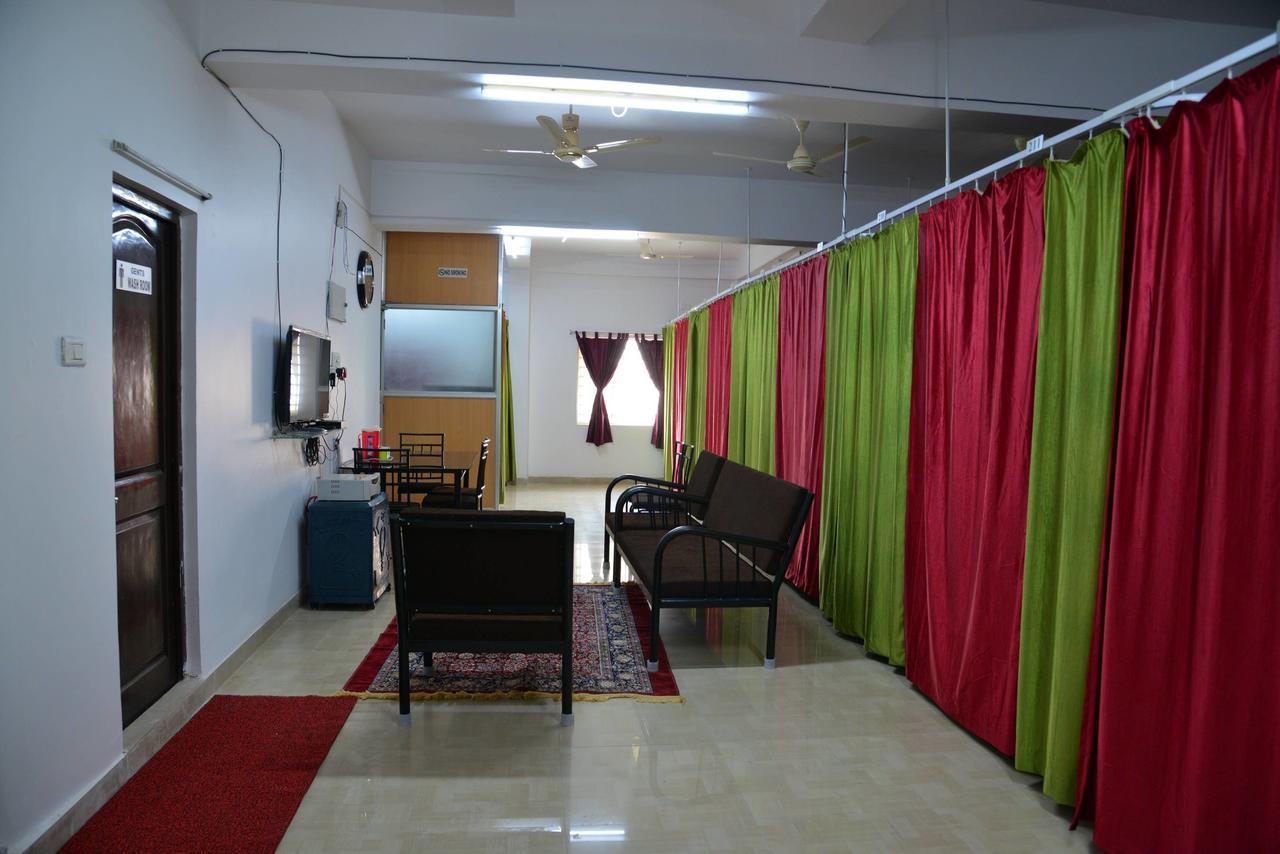 Tranquil Hospitality Otel Bhubaneswar Dış mekan fotoğraf